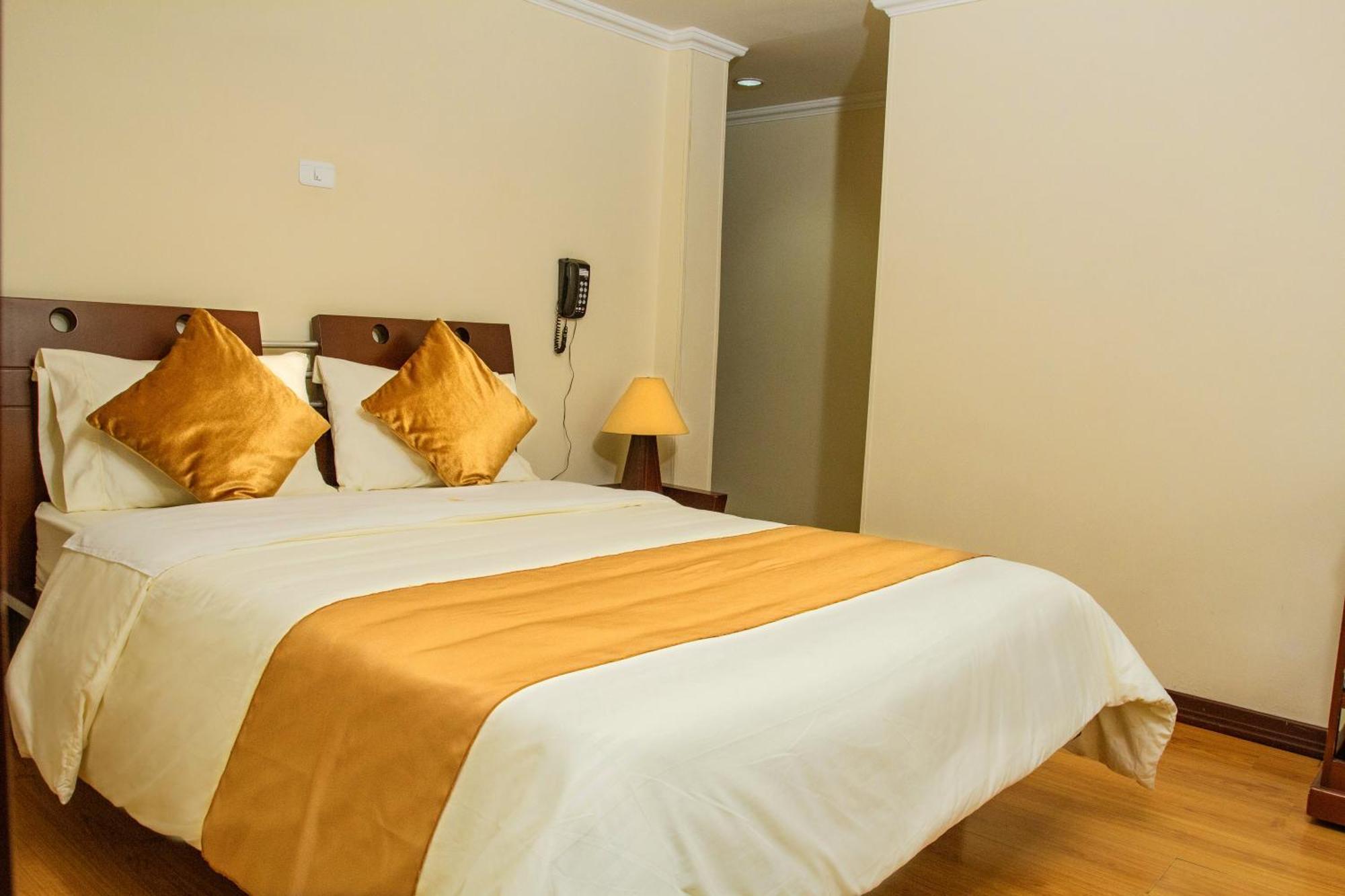 Hotel Senegal Пасто Екстериор снимка