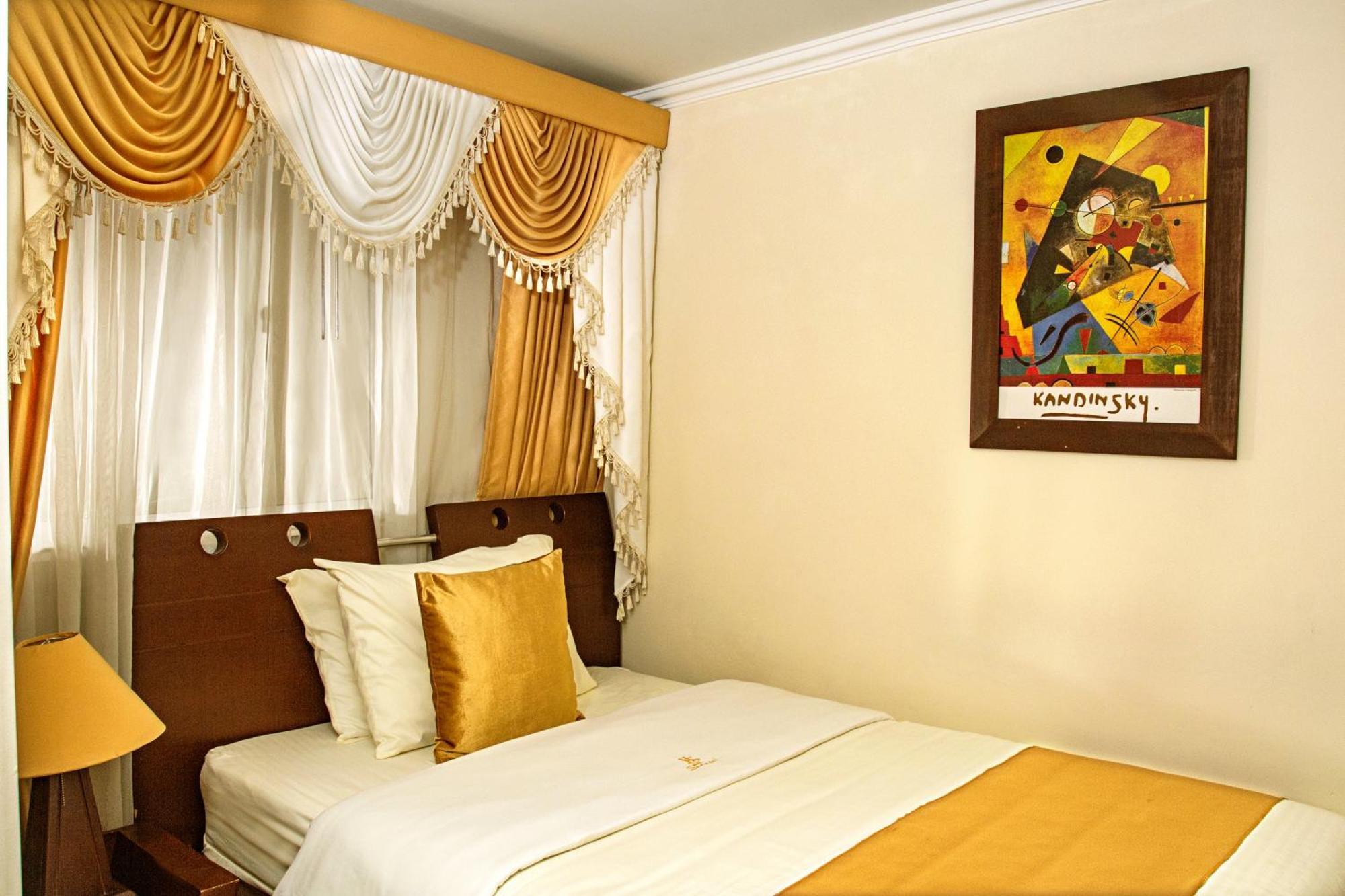 Hotel Senegal Пасто Екстериор снимка